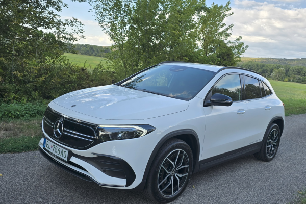 Testujeme princeznú s hviezdou na čele Mercedes-Benz EQA 300 4MATIC