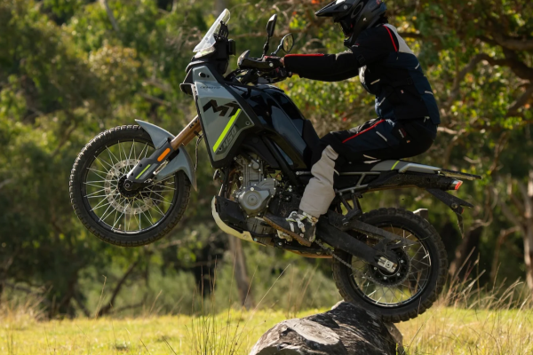 Tim Coleman jazdí na CFMOTO 450MT a Vy ?