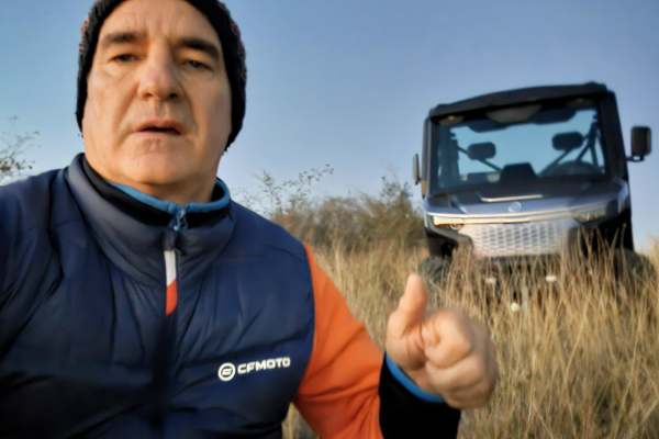 Toto je OKR Moto "Biblia CFMOTO" pre rok 2026.