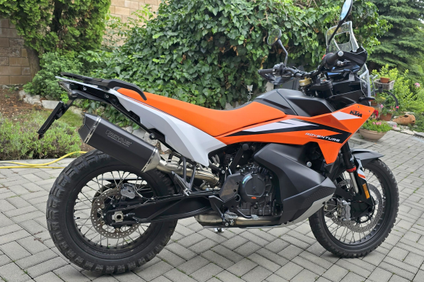 Výnimočná KTM 890 Adventure a OKR Moto replika , prečo ?