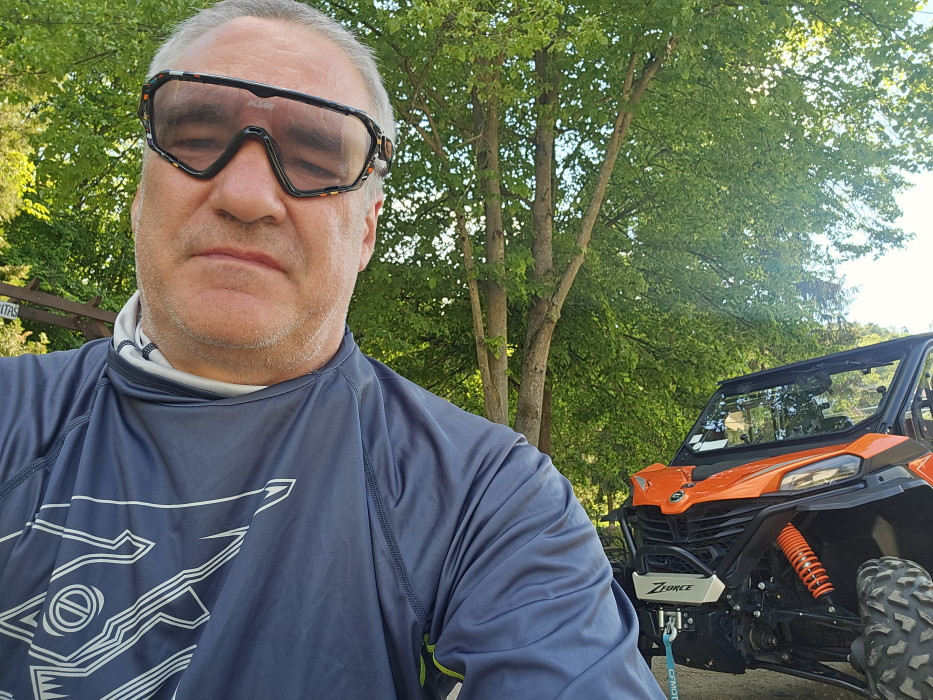 Zaži super adrenalínové dobrodružstvo s Richim z OKR Moto