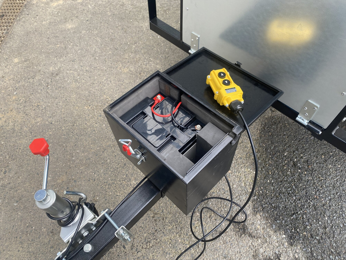 product-additional-image
